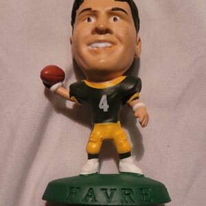 NFL Football Player Cake Topper - Green and Yellow